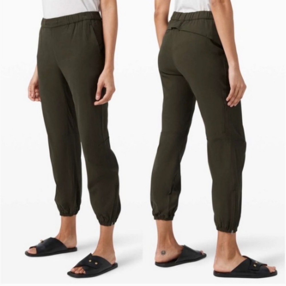 Lululemon Essential Affinity Mid Rise Jogger Pant in Dark Olive
